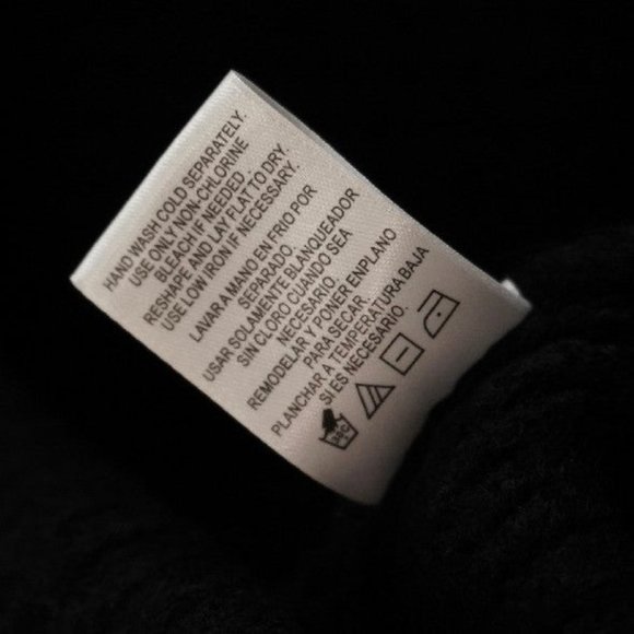 NWT Vince Camuto Super Soft Black Knit Sweater Vest sz XL - Picture 6 of 7